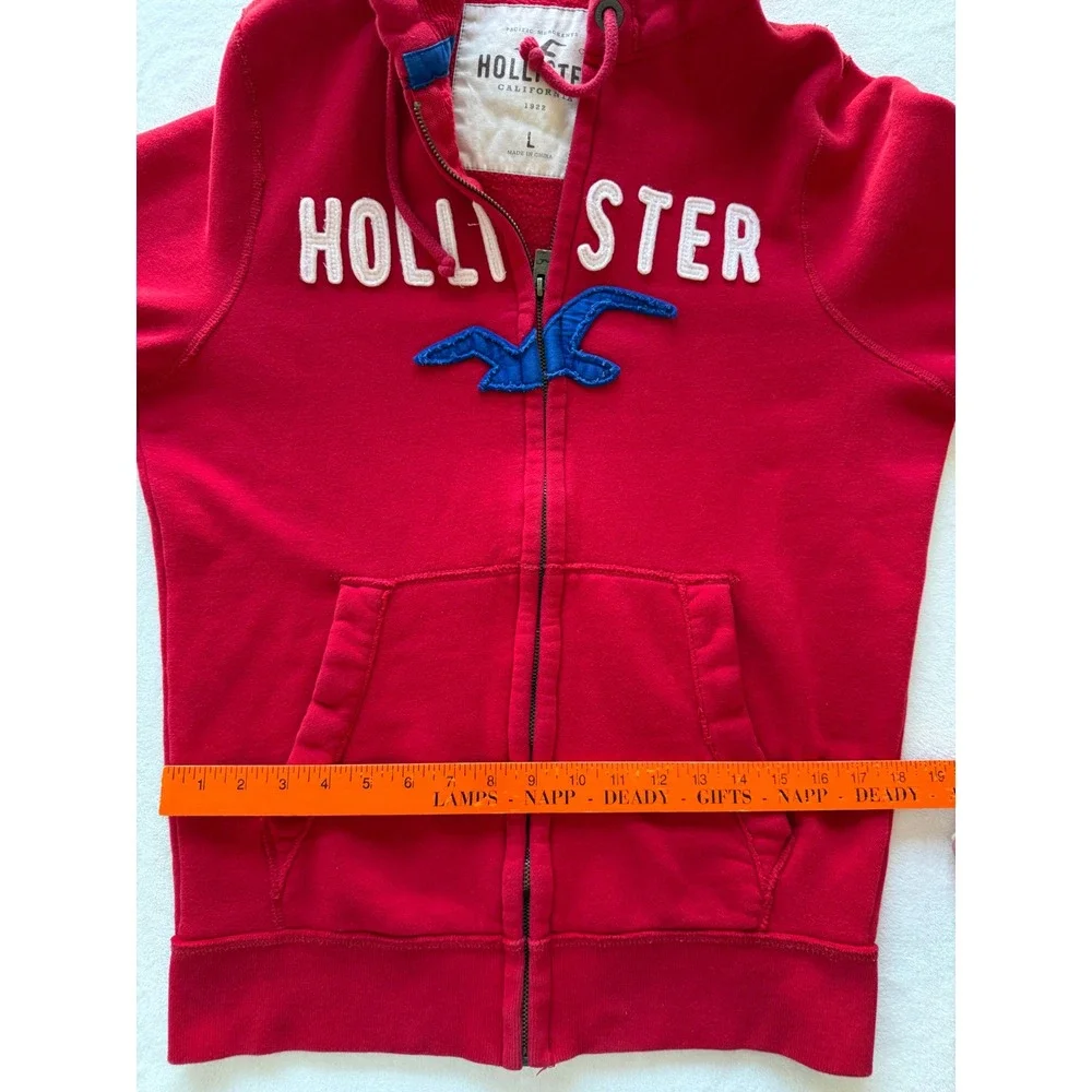 Hollister this retro